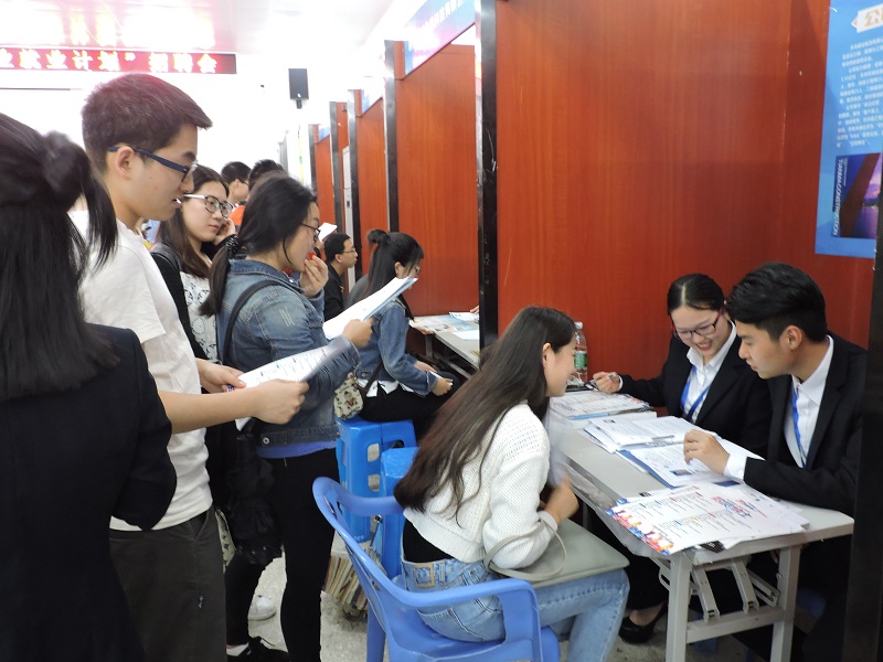 公司積極提供留漢就業(yè)機(jī)會